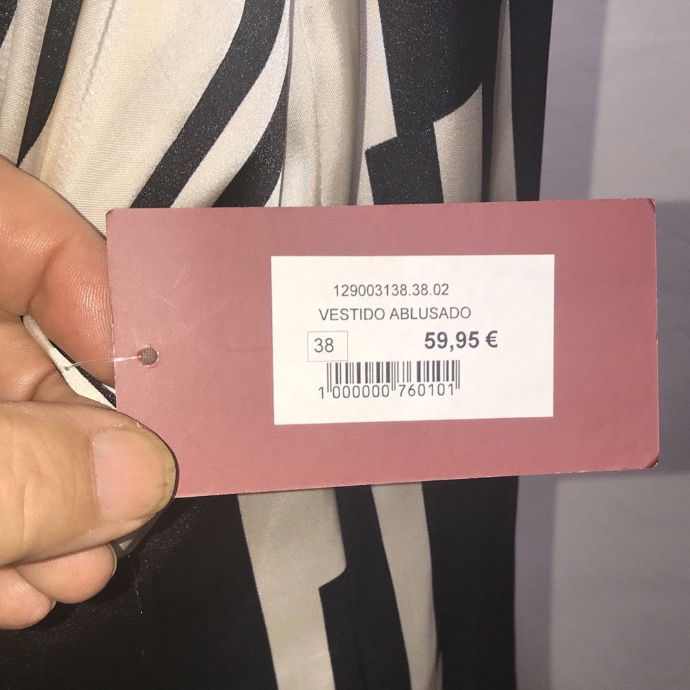 NWT RUE Size: XL Long Top - Picture 6 of 8